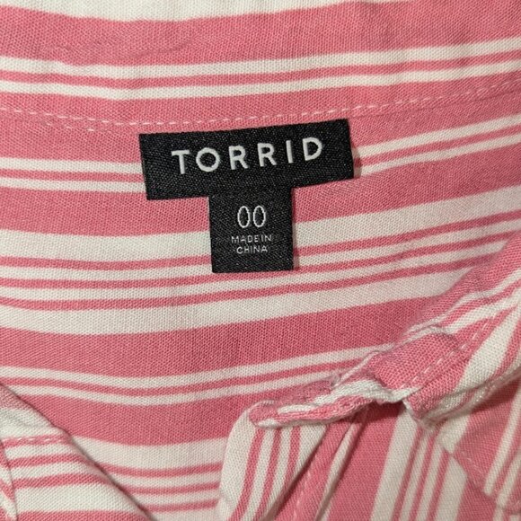 Torrid Pink Striped Button Blouse 00 - Picture 5 of 7